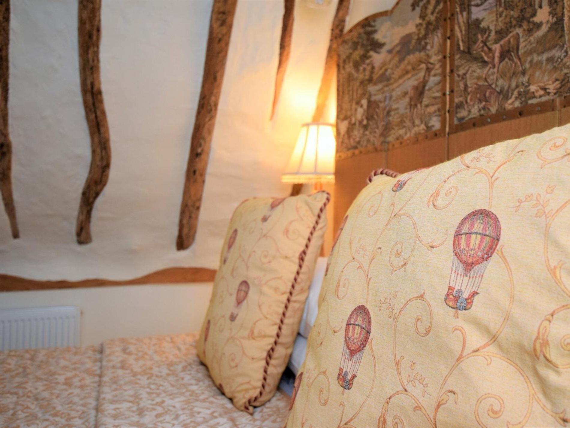 2 Bed In St Neots 62322 Villa Wyboston Luaran gambar